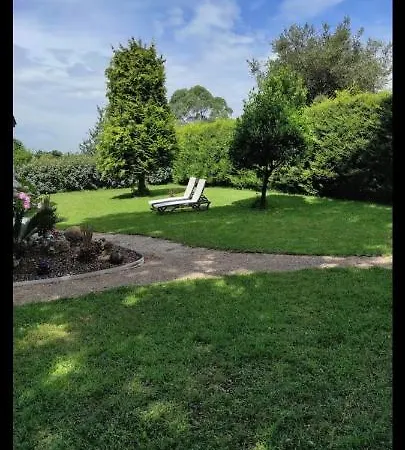 Casa La Encina Con Jardin *